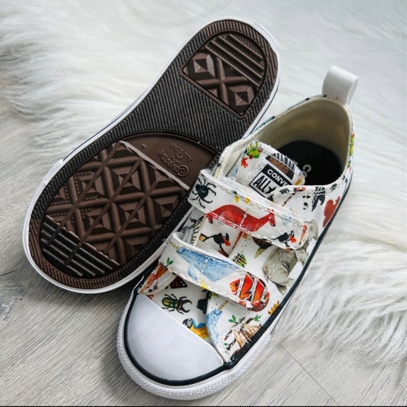 NWT Convers Chuck Taylor All Star 2V OX Toddler Boys - Picture 3 of 8